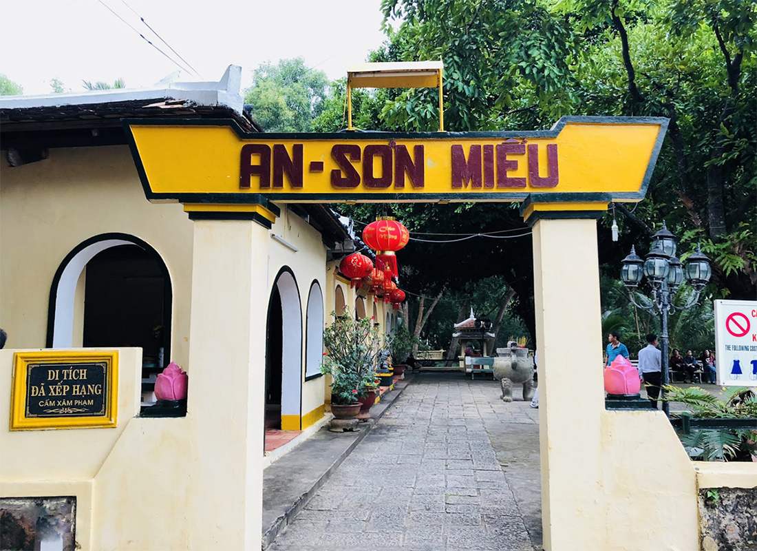 tour Côn Đảo từ Sài Gòn