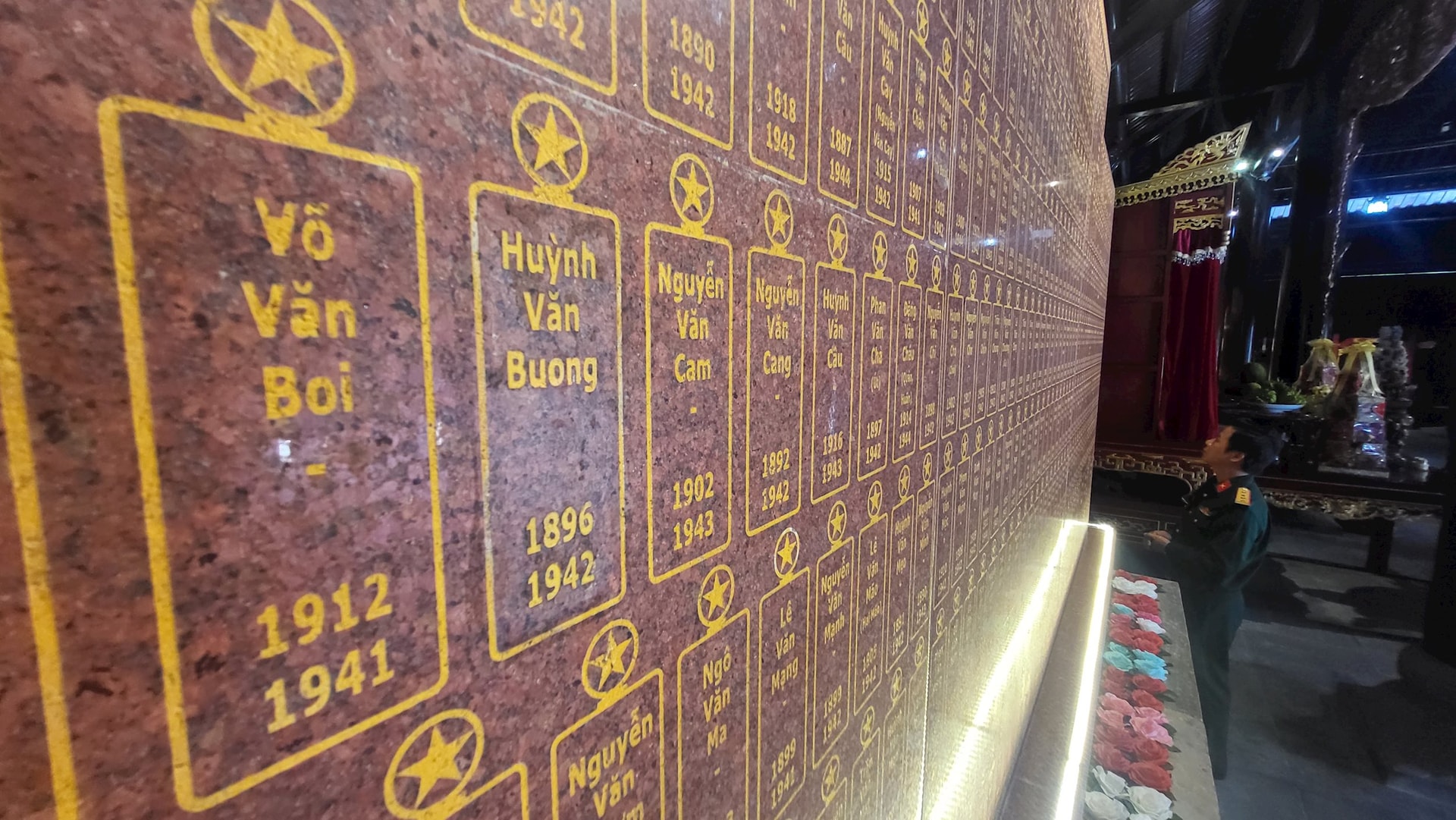 đền thờ Côn Đảo