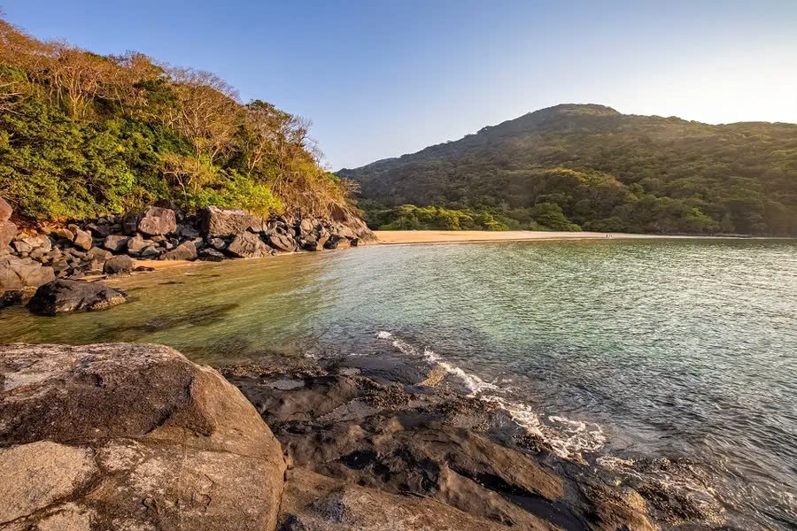 Bãi Đàm Trầu - Bãi Suối Nóng