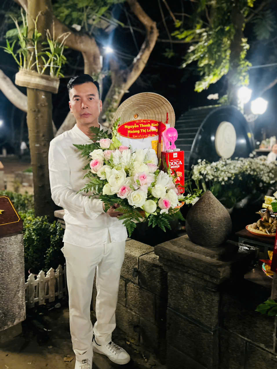 lễ tạ cô Sáu Côn Đảo