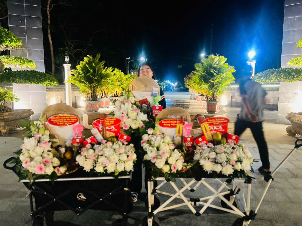 Cách trả lễ Cô Sáu Côn Đảo đúng nghi thức