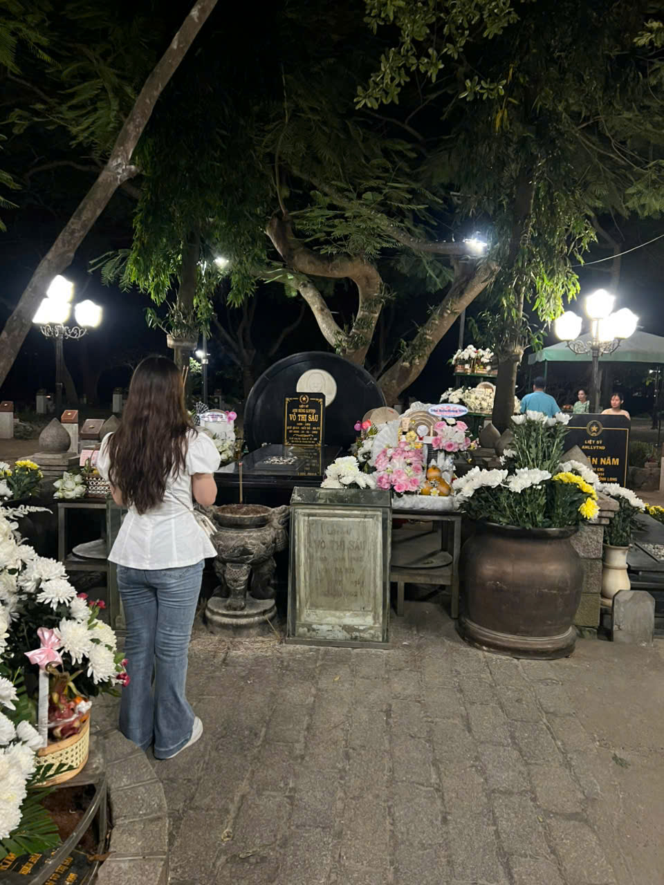 Kinh nghiệm đi lễ đêm