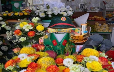 Đồ cúng chiến sĩ ở côn đảo dâng lên anh hùng dân tộc