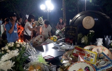 Đi lễ Cô Sáu nên xin gì khi đi lần đầu?